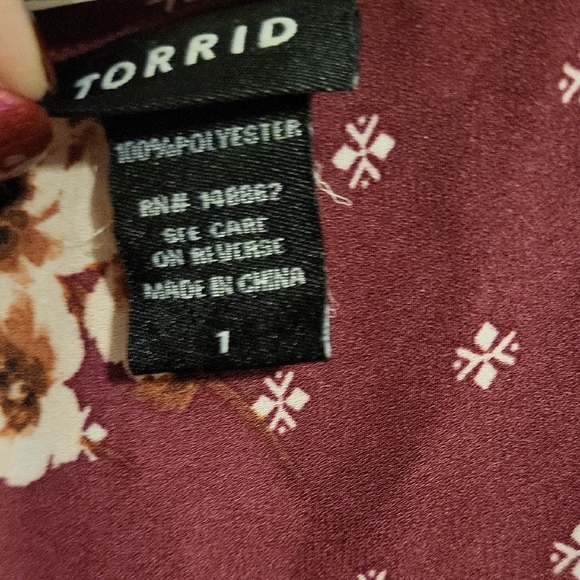 Torrid 1x Bundle Of Floral Tops Blouses - Picture 5 of 15